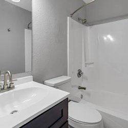 bathroom view at Bayside Villas