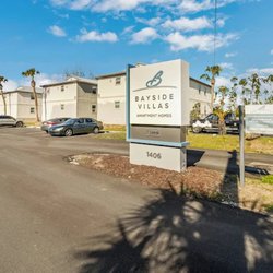 exterior view at Bayside Villas